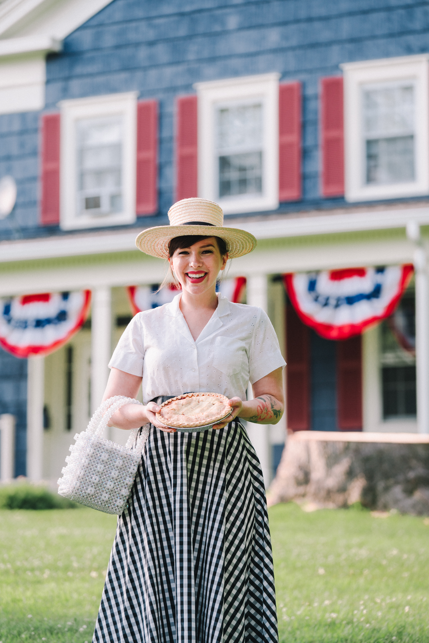 American girl holding a pie