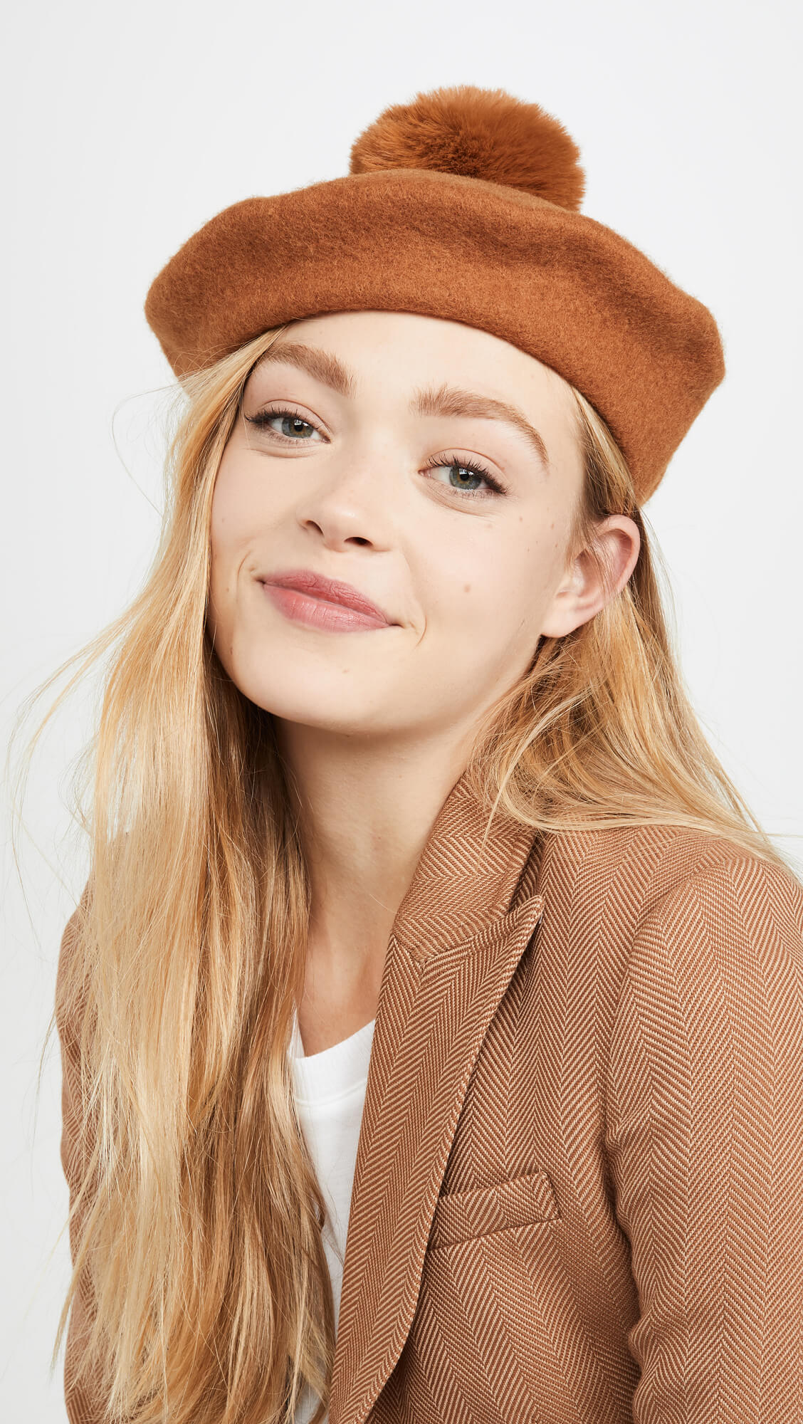 fun fall wardrobe update a beret with a pom pom