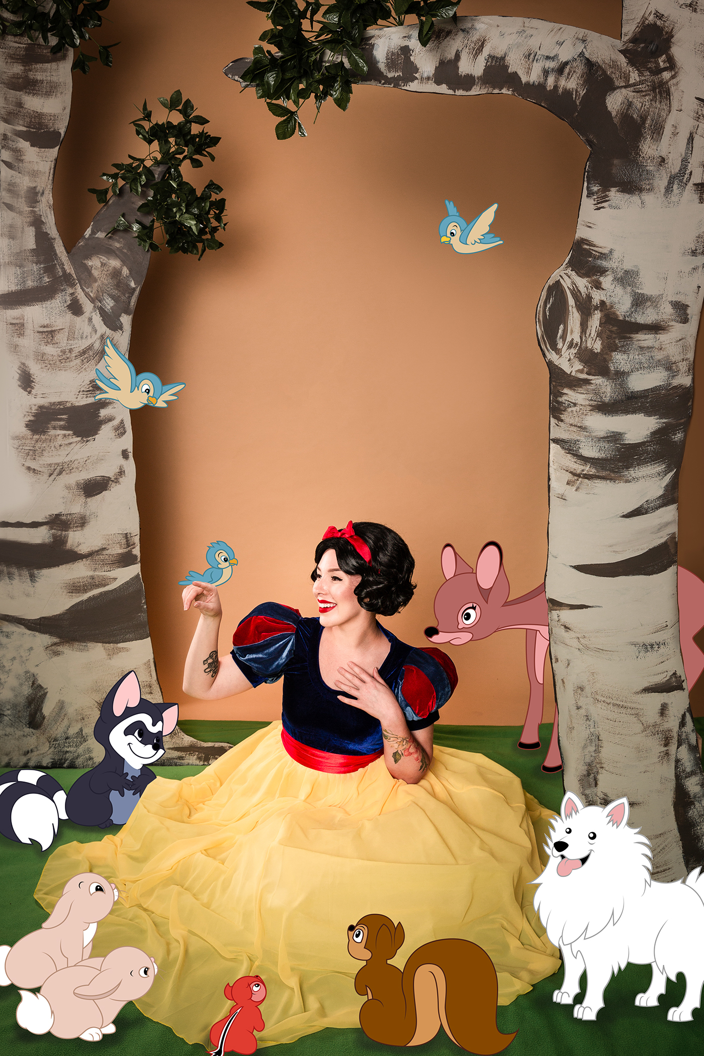 snow white halloween costume Evelyn Bourdon 32 Halloween Costume Ideas for 2020