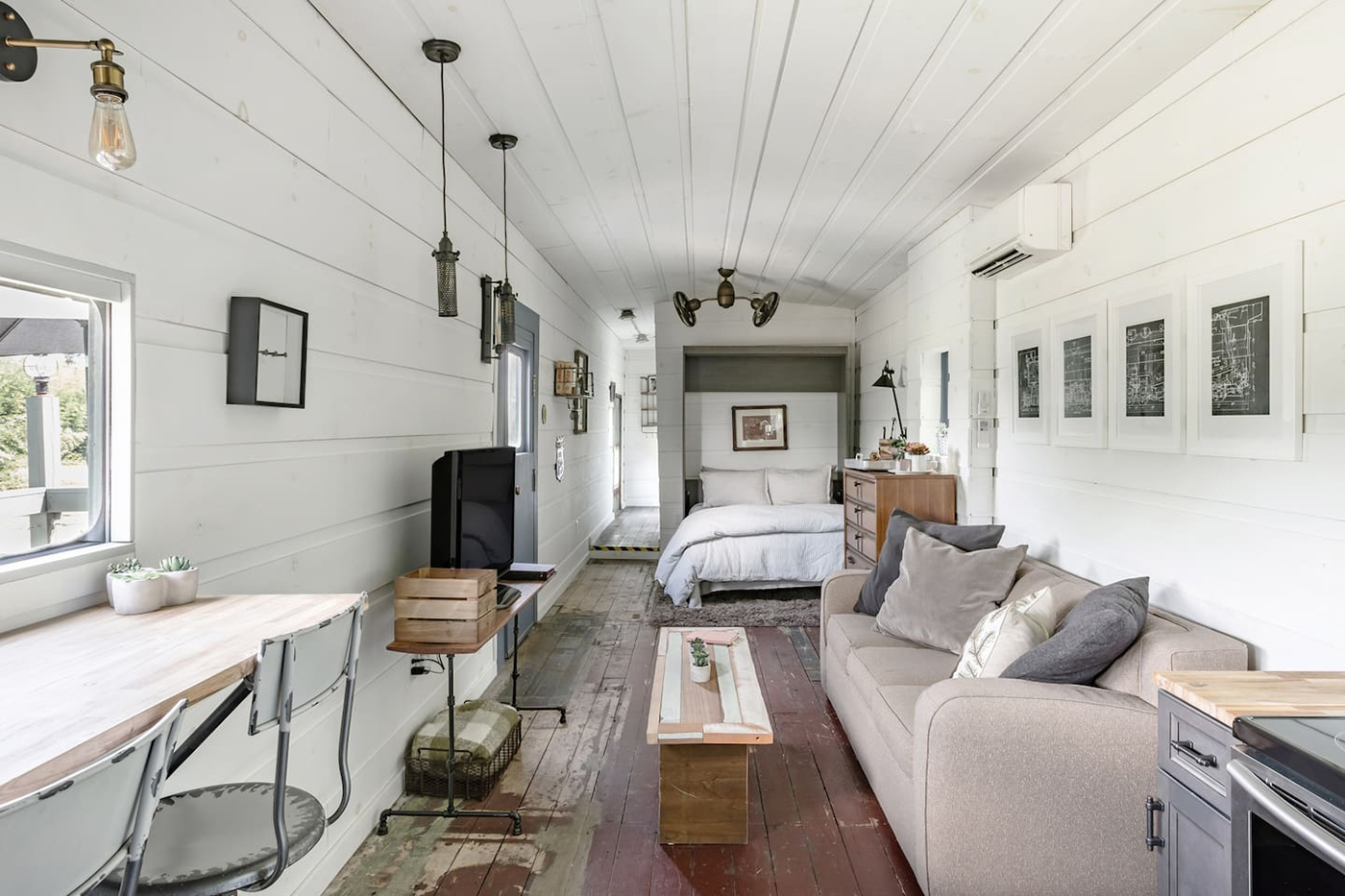 7 Beautiful Airbnbs on My Wish List