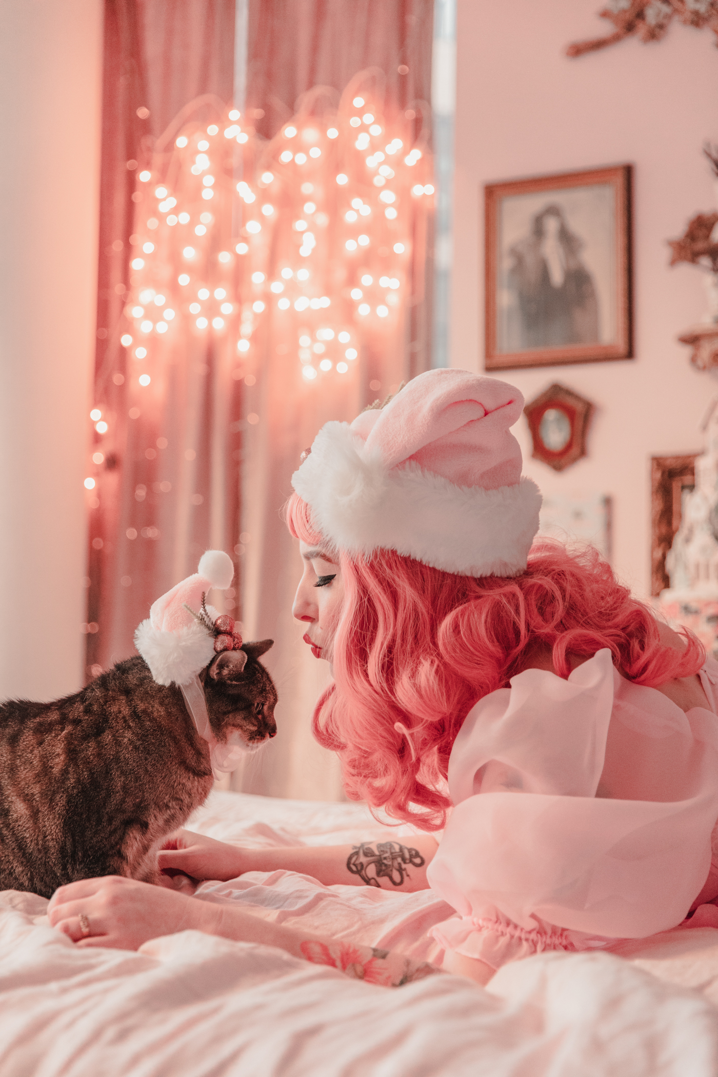 DIY Pink Santa hat Tutorial